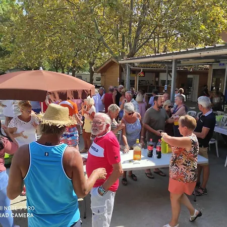 Campsite Le Navarre *** Vias